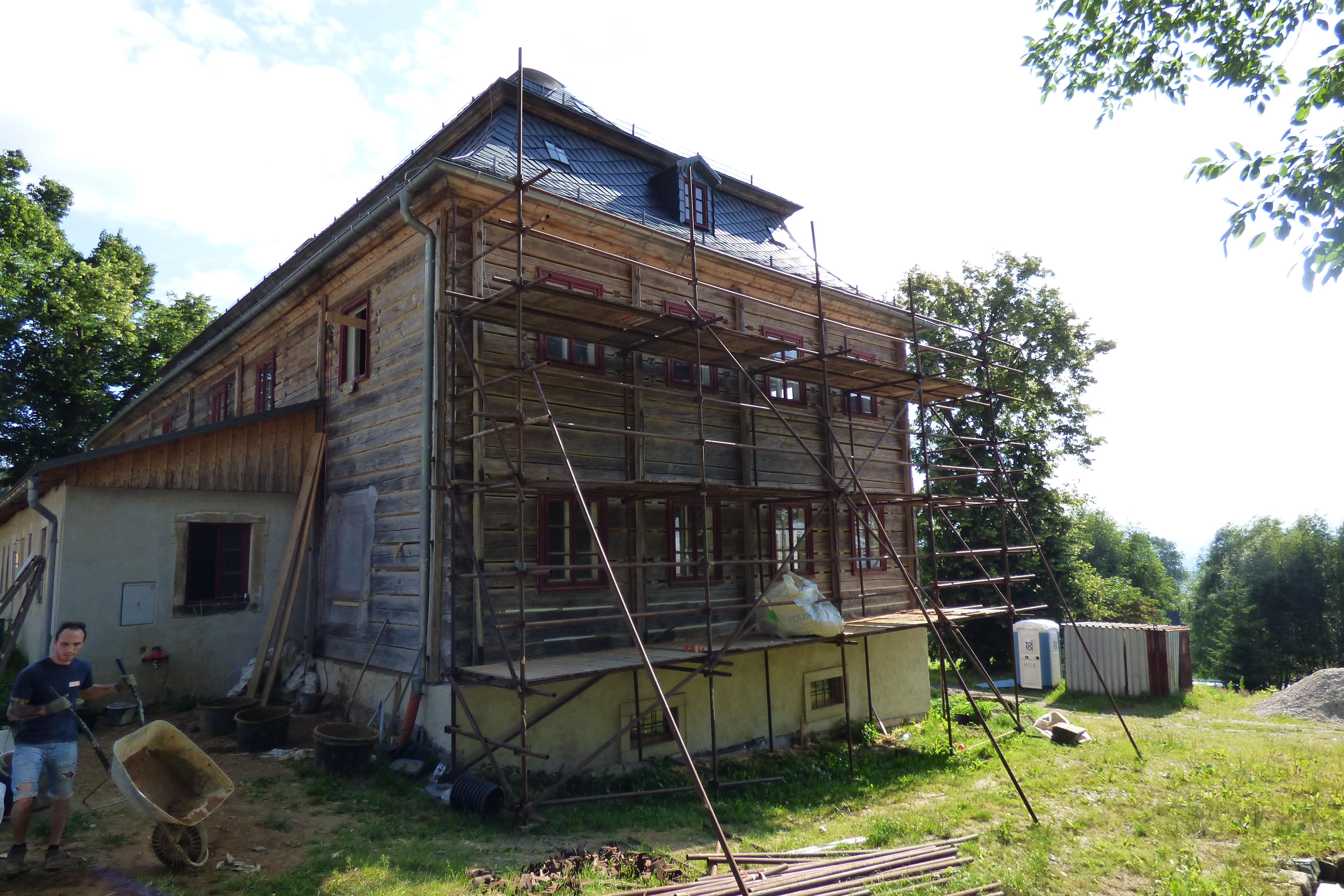 Kittelův dům - revize roubení a hliněné vymazávky
