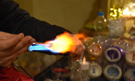 Čtvrtek 7.12. Sklářská dílna/Vánoční tvoření - dílna/Jarmila Klokočníková a sbor seniorů